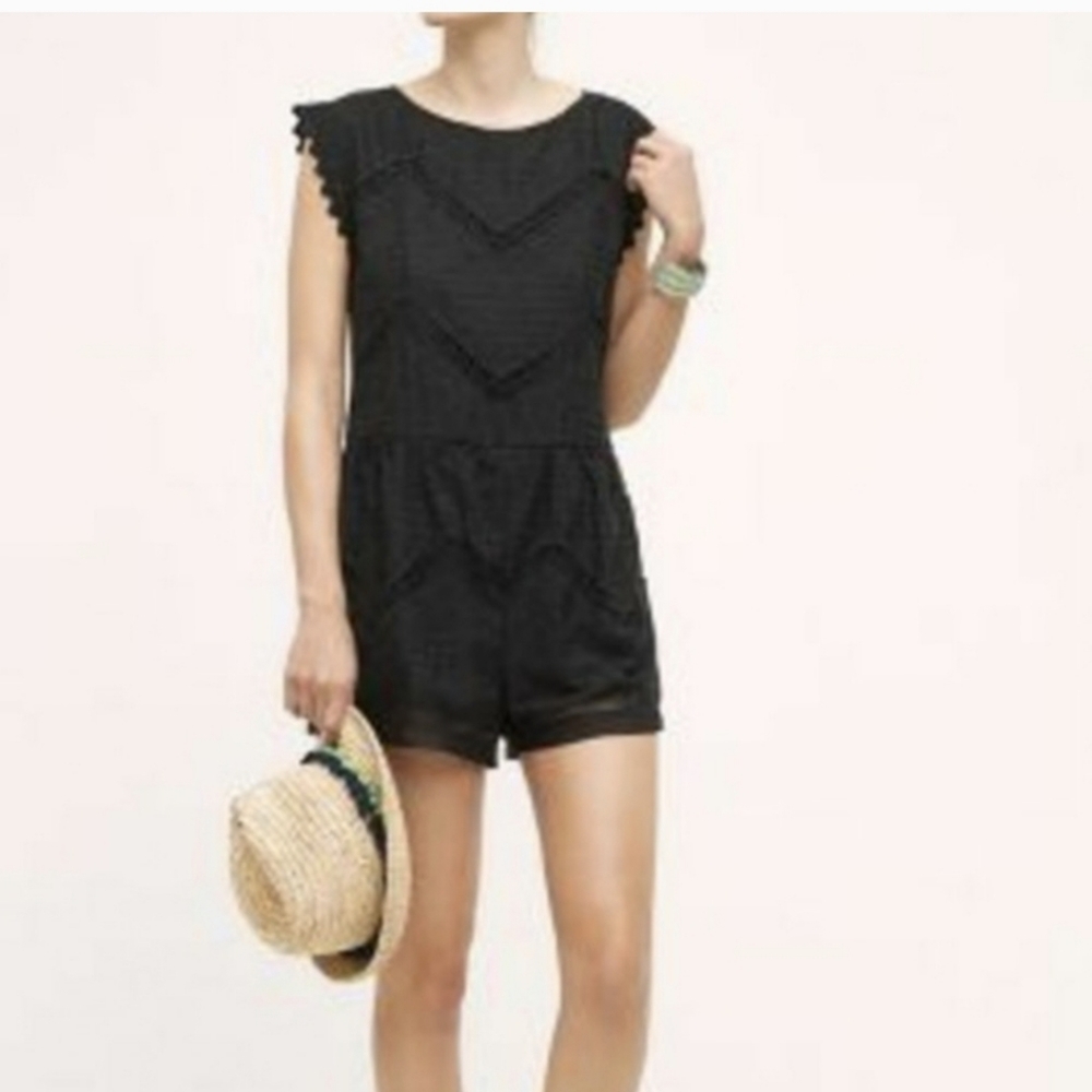Anthropologie Elevenses‎ Lined Eyelet Crochet Black Romper Size M